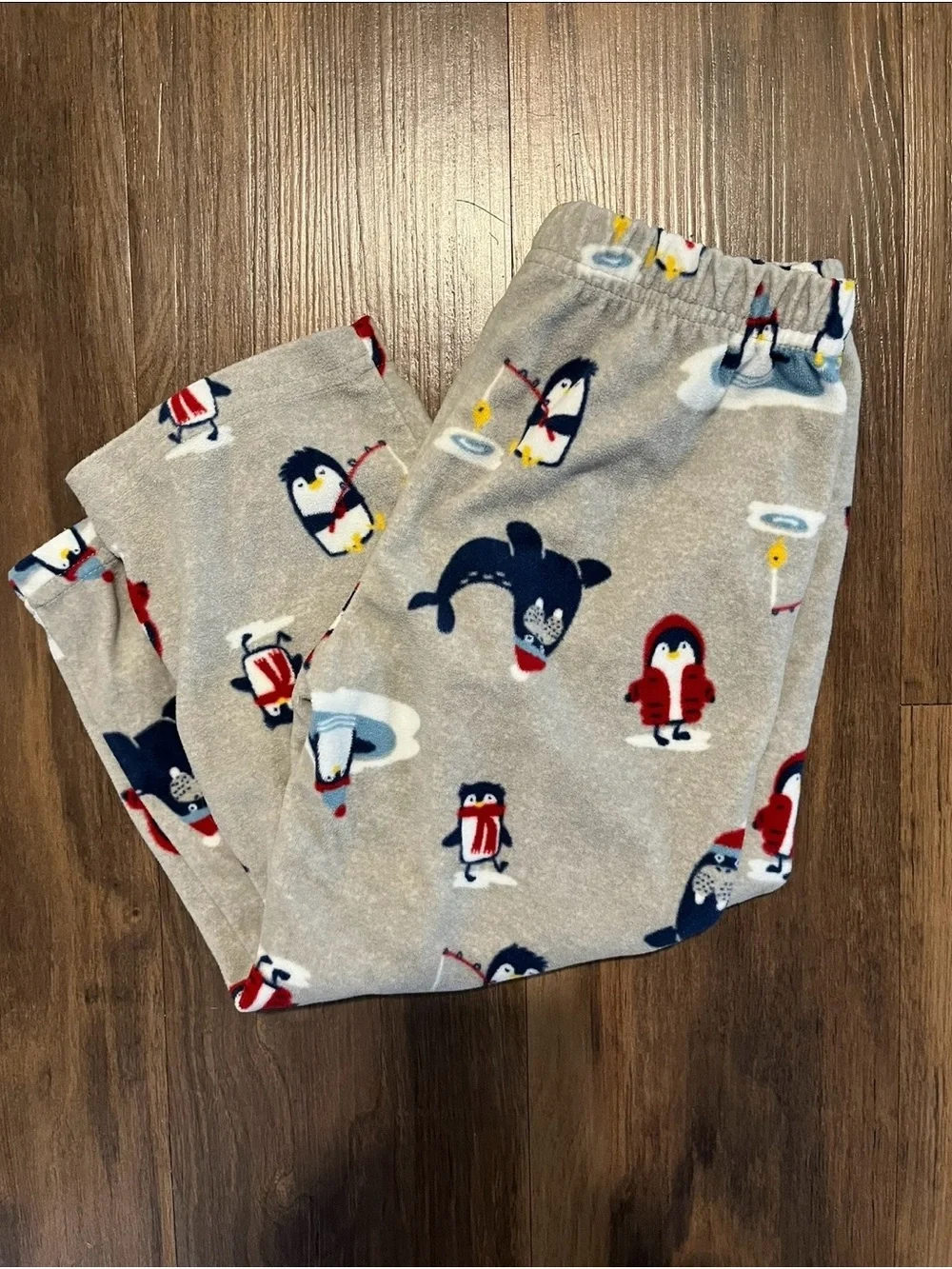 Carter's Red Long-Sleeve Top with White Seal Appliqué - Pajama set